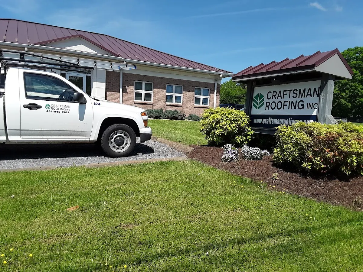 Quality Gutter & Downspout Repair by experienced craftsmen in Osbornsville